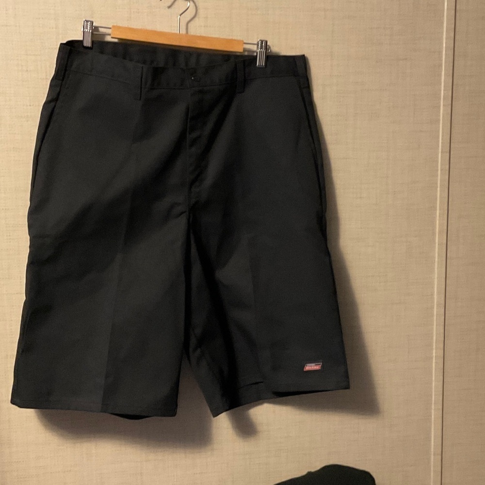 Dickies Men's Black Flat Front Shorts